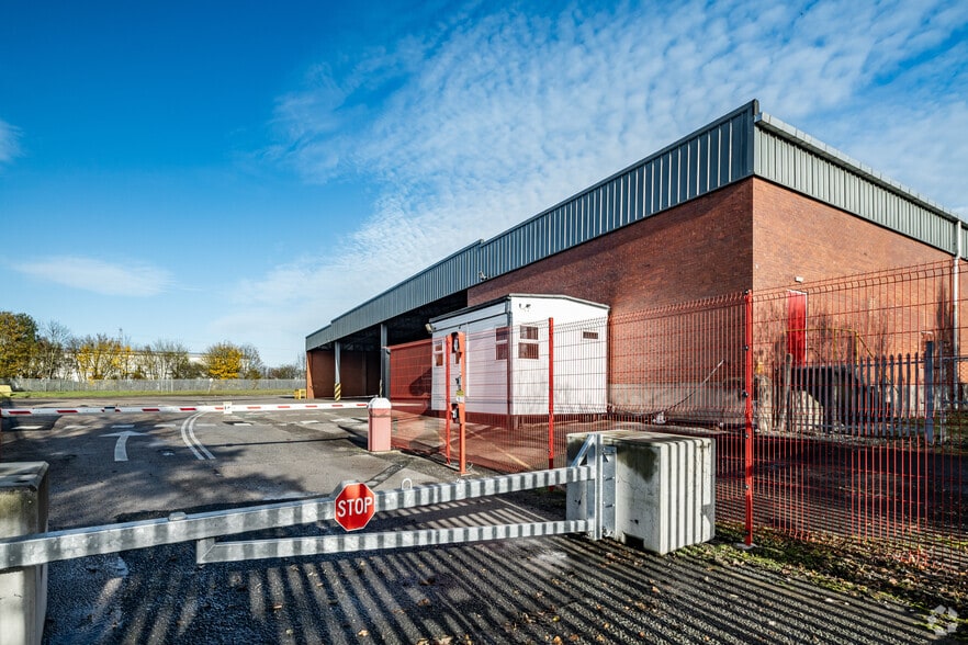 Ainsworth Ln, Prescot for sale - Building Photo - Image 1 of 1