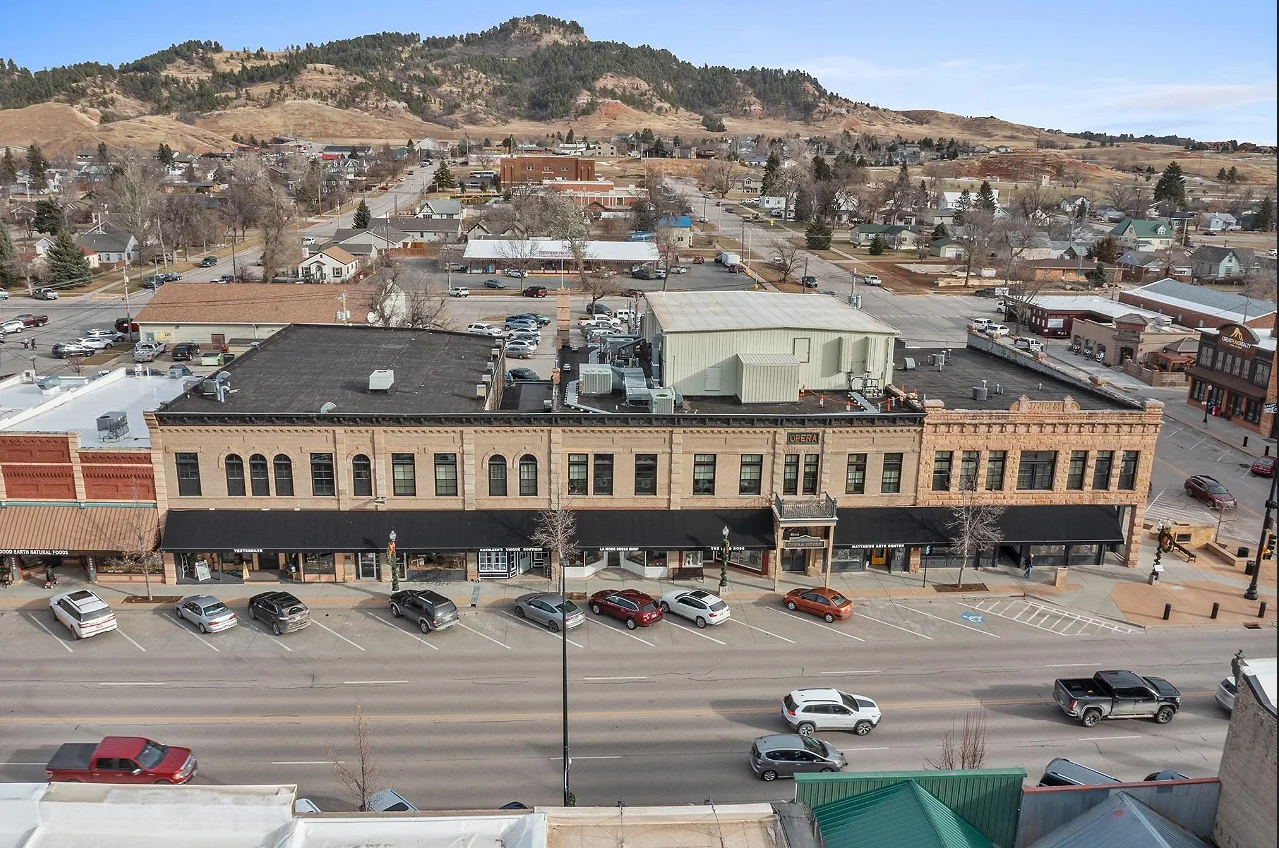 604 N Main St, Spearfish, SD for sale Primary Photo- Image 1 of 1