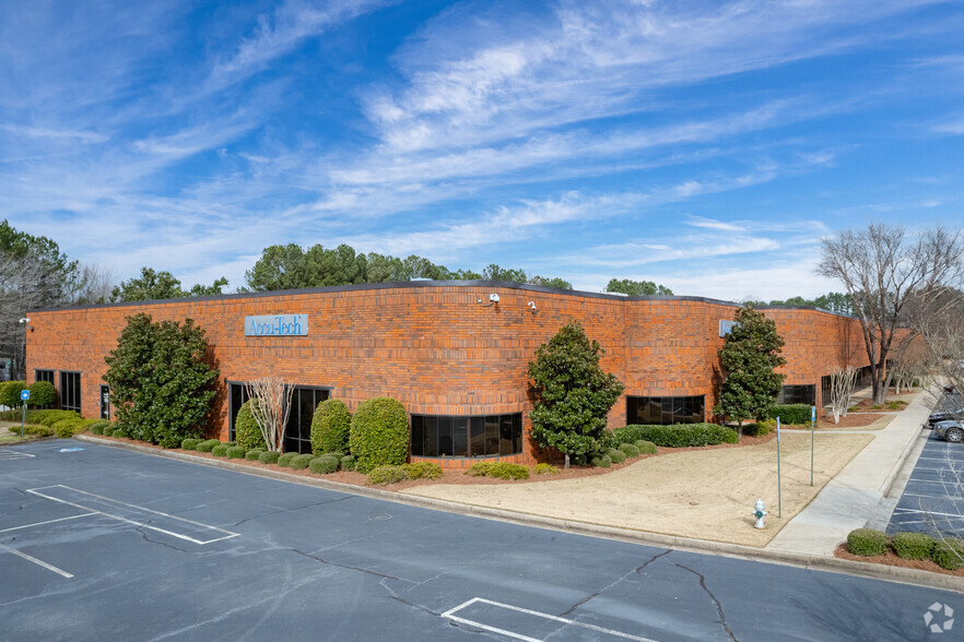 11350 Old Roswell Rd, Alpharetta, GA for sale - Primary Photo - Image 1 of 1