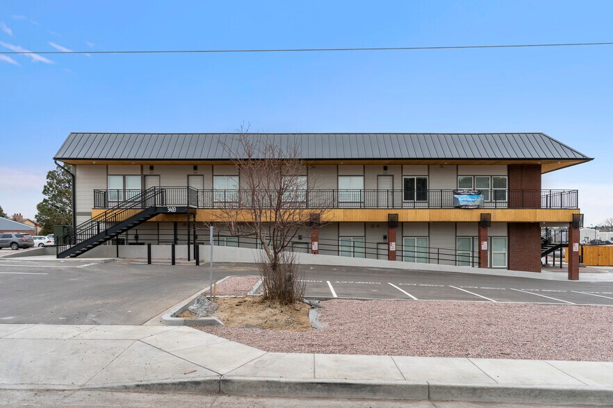 3410 N Carefree Cir, Colorado Springs, CO 80917