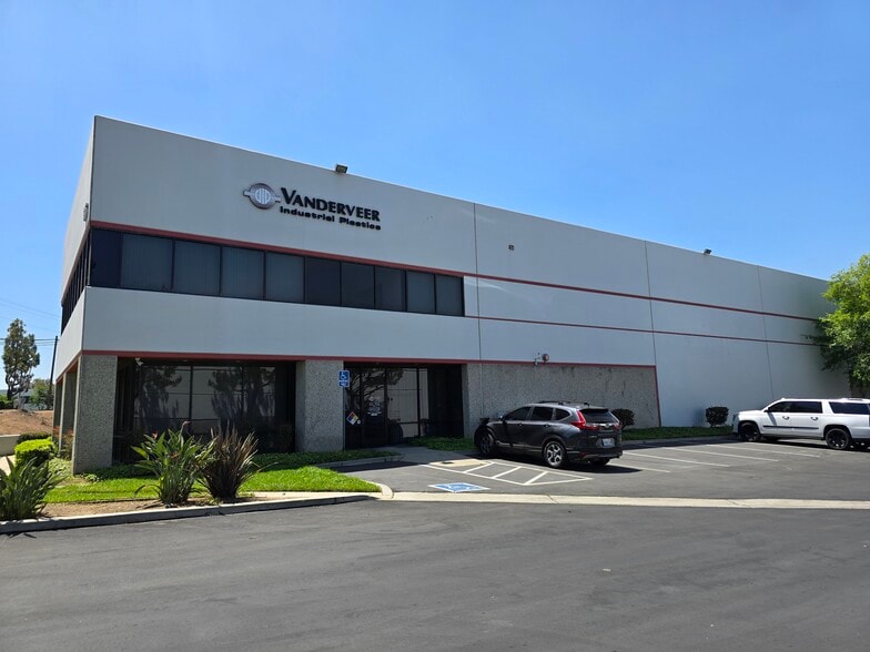 515 S Melrose St, Placentia, CA for sale - Building Photo - Image 1 of 31