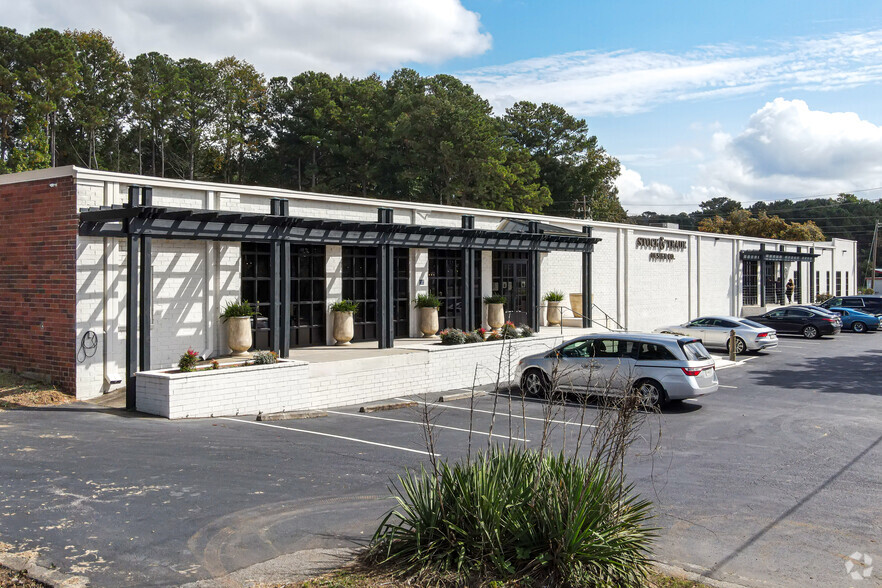 1357 Collier Rd NW, Atlanta, GA for lease - Primary Photo - Image 1 of 9