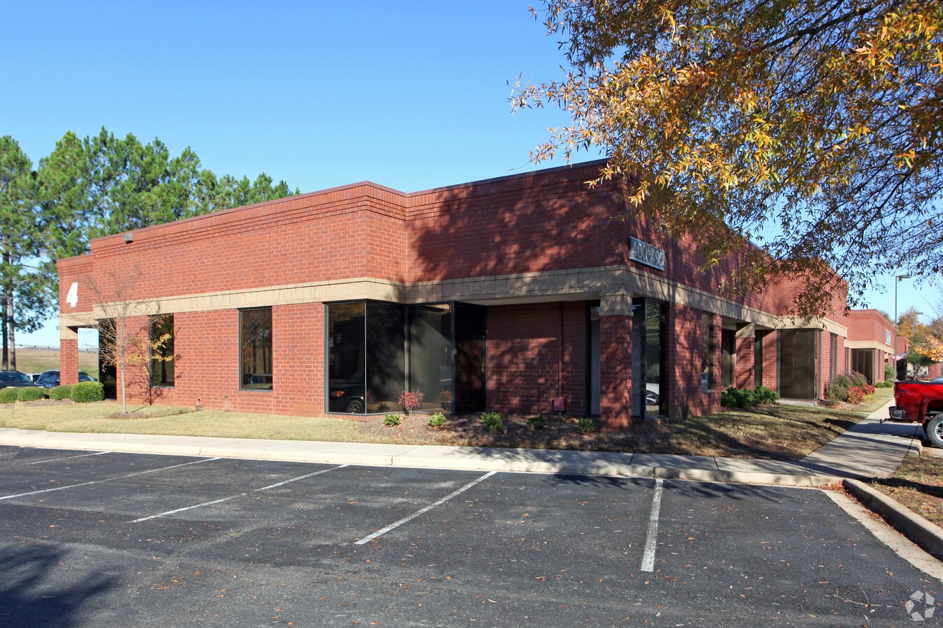 6767 Old Madison Pike, Huntsville, AL 35806 Flex for Lease