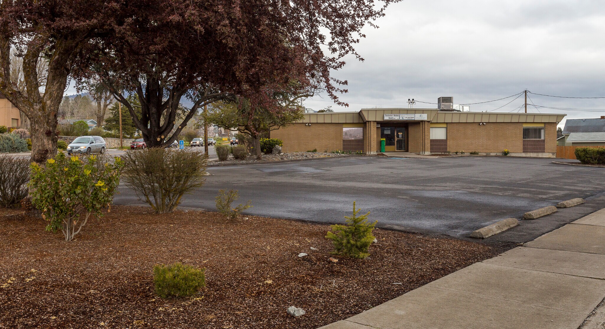 1900 Main St, Klamath Falls, OR for sale Primary Photo- Image 1 of 1