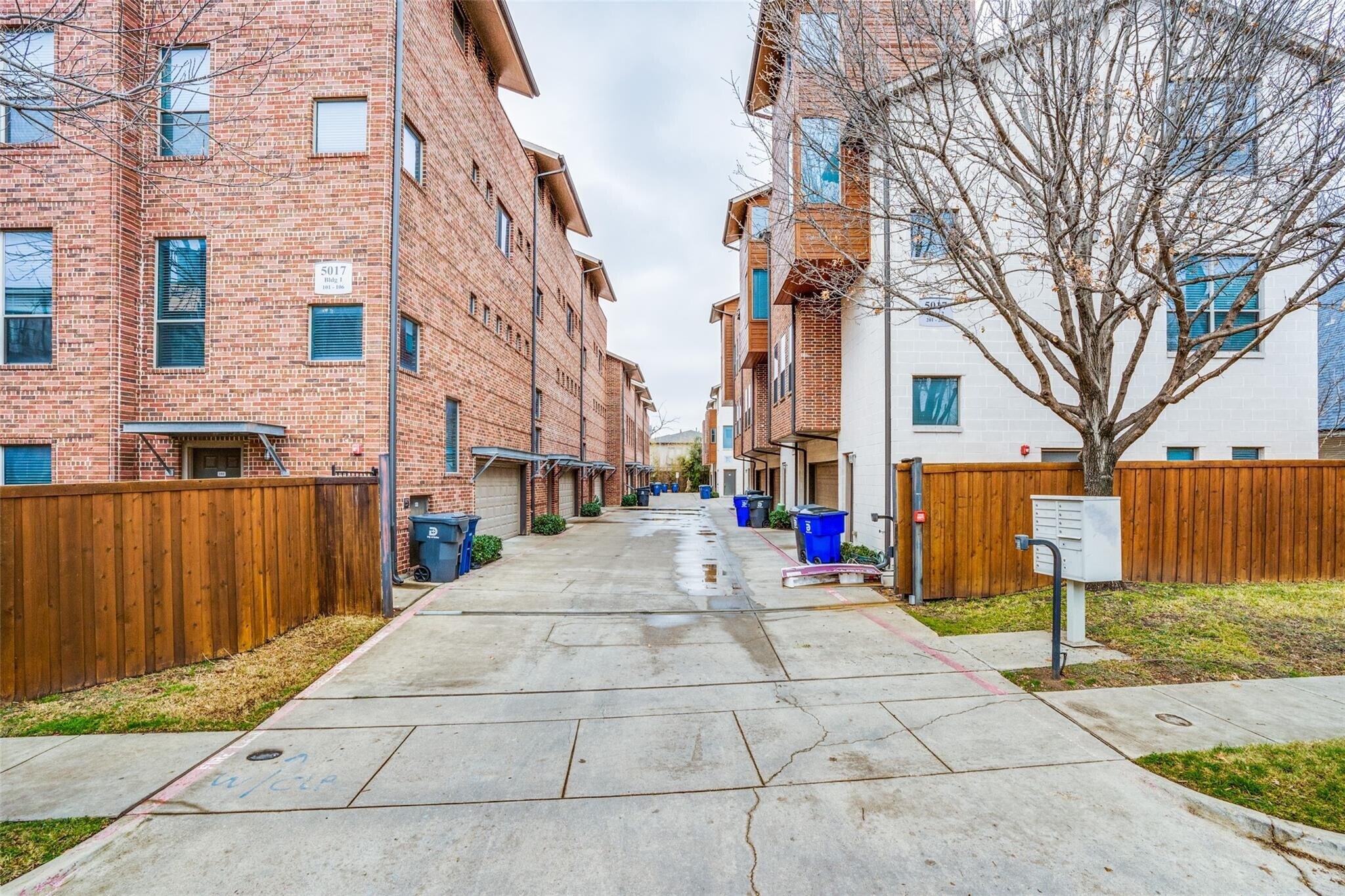 5021 Manett St, Dallas, TX for sale Building Photo- Image 1 of 1