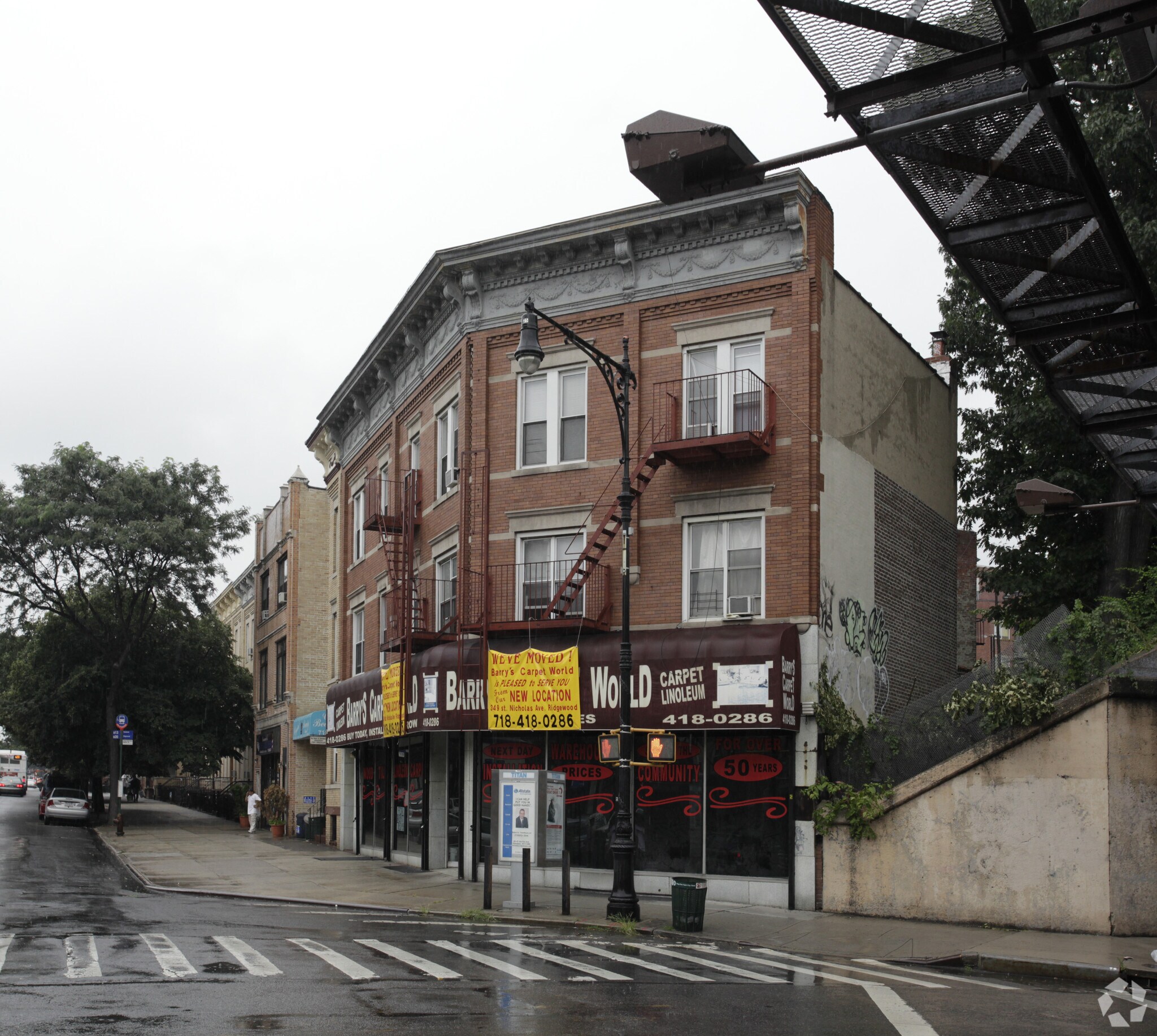 61-01 Myrtle Ave, Glendale, NY for sale Primary Photo- Image 1 of 1
