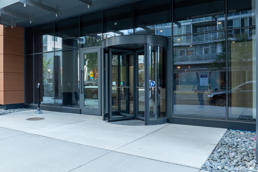 1717 S Michigan Ave, Chicago, IL for lease - Building Photo - Image 3 of 158