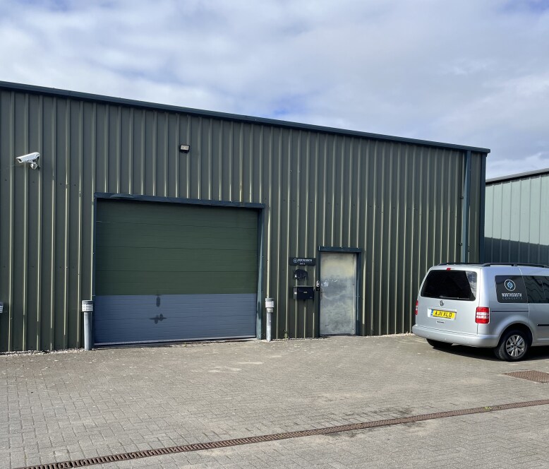 Fauld Ln, Tutbury for lease Interior Photo- Image 1 of 1