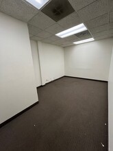 24404 S Vermont Ave, Harbor City, CA for lease Interior Photo- Image 1 of 1