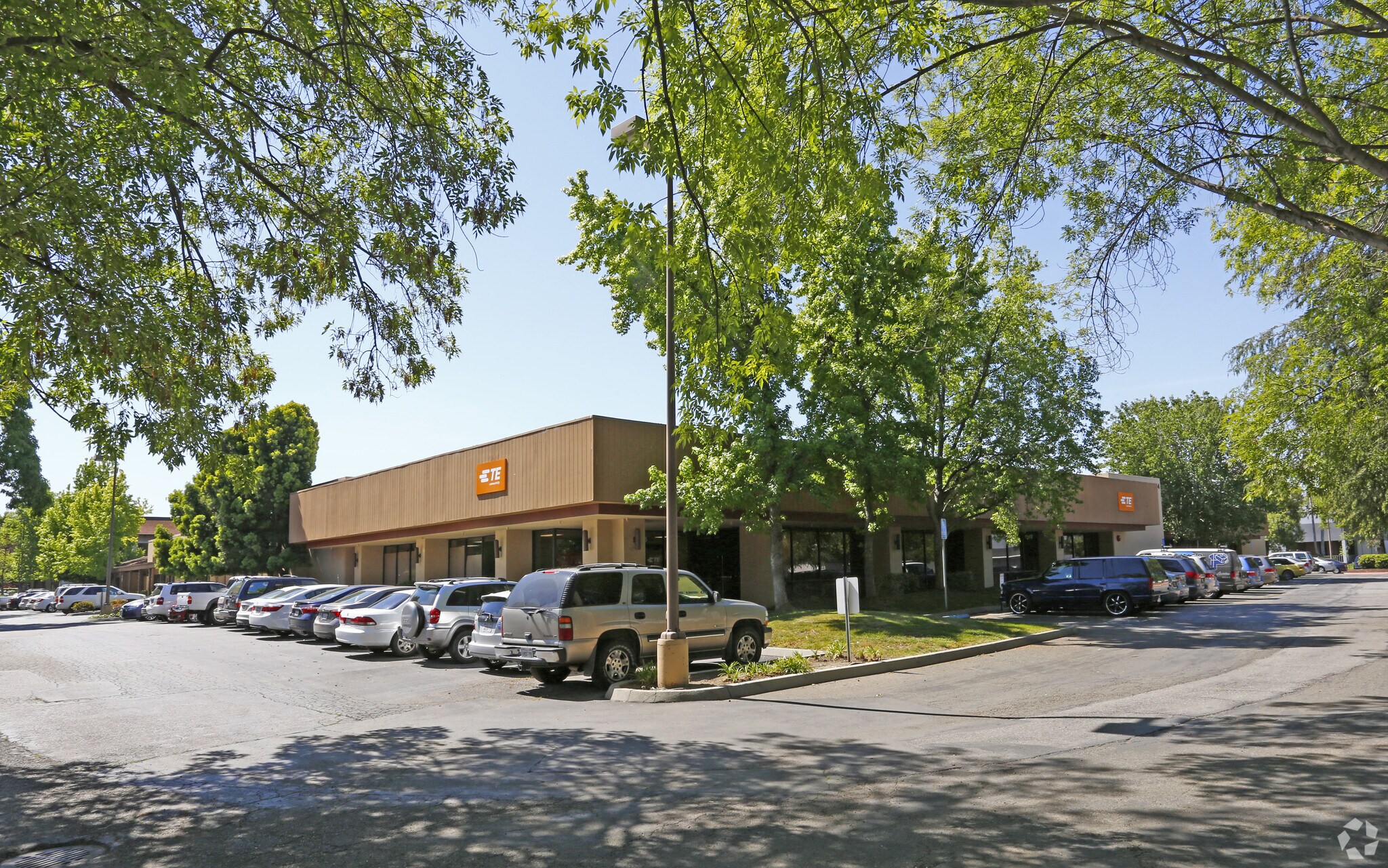 172-176 Component Dr, San Jose, CA for lease Primary Photo- Image 1 of 11