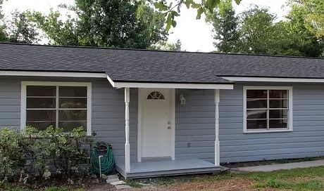 4 Properties for Sale in Huntsville, TX portfolio of 4 properties for sale on LoopNet.com - Primary Photo - Image 3 of 4