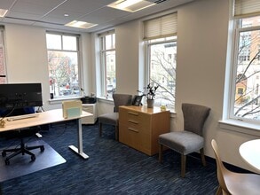 10 Pleasant St, Portsmouth, NH for lease Interior Photo- Image 2 of 5