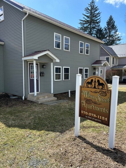 100 Wilson St, Montrose, PA for sale - Primary Photo - Image 1 of 15