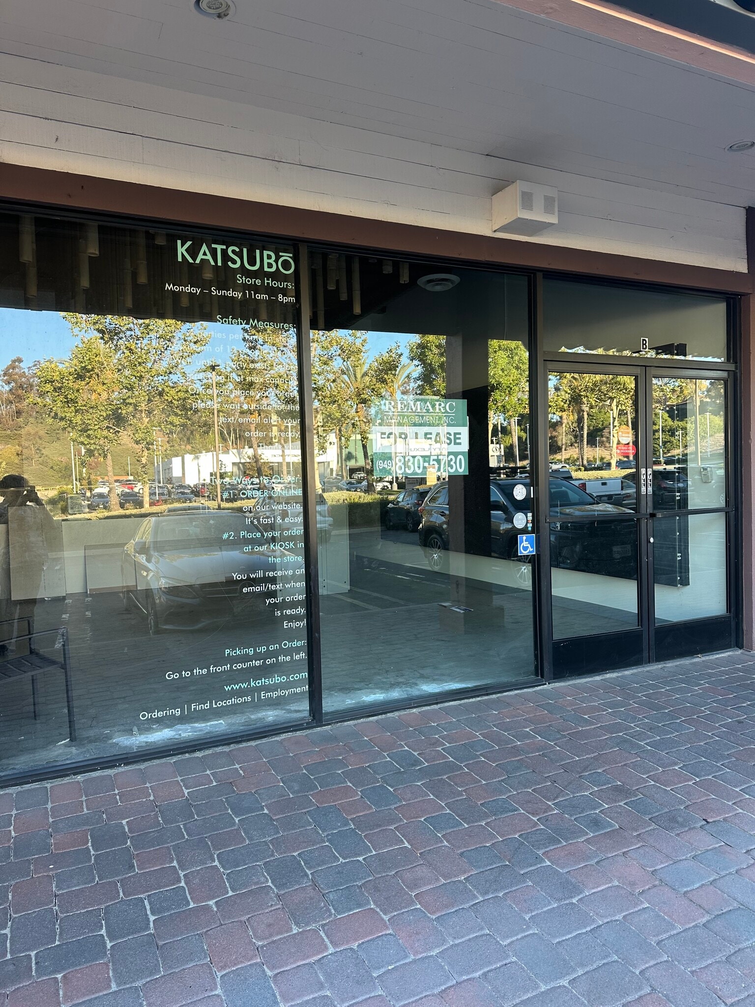 28251 Marguerite Pky, Mission Viejo, CA for lease Interior Photo- Image 1 of 12