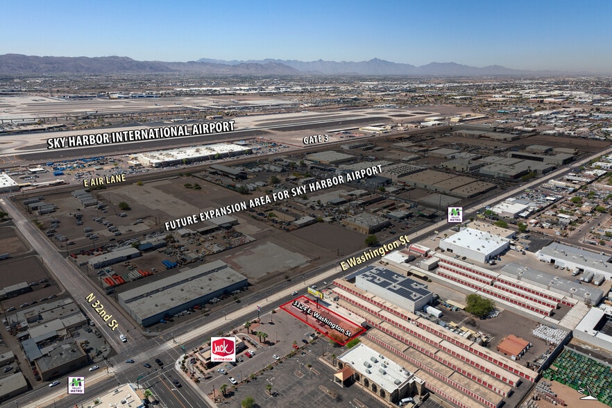 3124 E Washington St, Phoenix, AZ for lease - Building Photo - Image 1 of 4