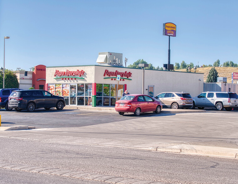 2126 S Douglas Hwy, Gillette, WY for sale - Primary Photo - Image 1 of 4