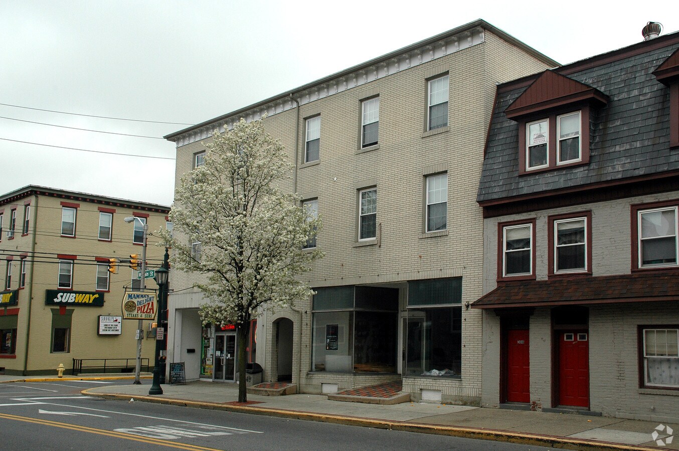 300 W Main St, Kutztown, PA 19530