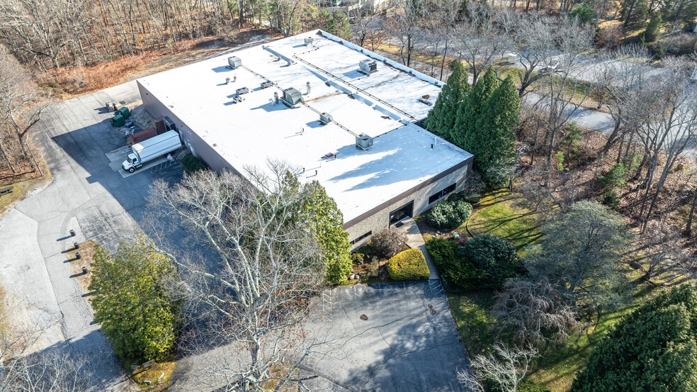 1538 S County Trl, East Greenwich, RI for lease - Building Photo - Image 2 of 8