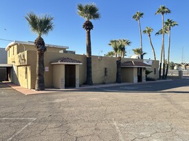 531 N 32nd St, Phoenix AZ - Parking Garage