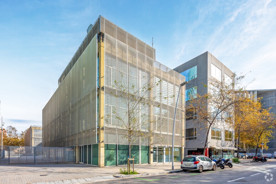 Office in Barcelona, Barcelona for sale - Building Photo - Image 3 of 3