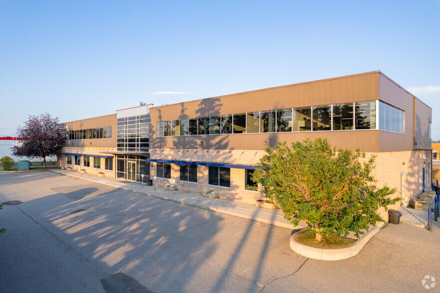 5799 3rd St SE, Calgary, AB for sale - Primary Photo - Image 1 of 5