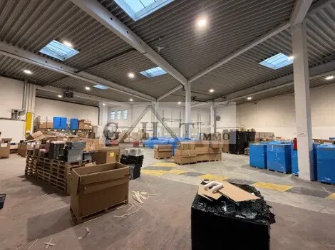 Office in Goussainville for lease - Interior Photo - Image 3 of 4