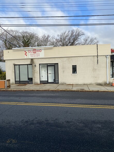 206 Monmouth Rd, Oakhurst, NJ for lease - Primary Photo - Image 1 of 2