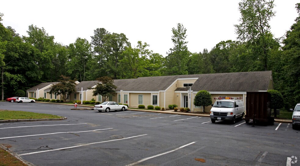 Office in Williamsburg, VA for sale - Primary Photo - Image 1 of 1