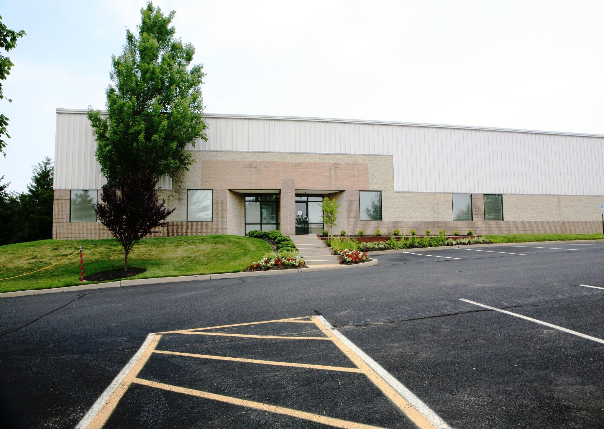 501 Delran Pky, Delran, NJ for sale Primary Photo- Image 1 of 1