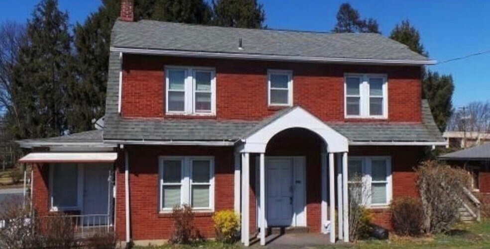 4232 Jonestown Rd, Harrisburg, PA 17109