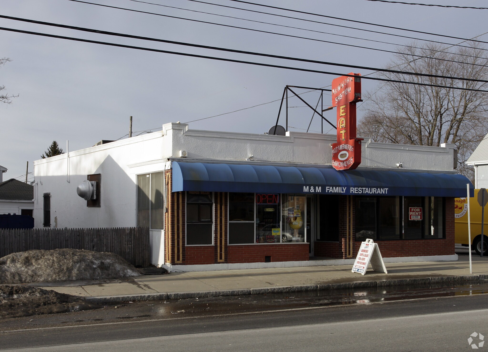 359-361 Waterman Ave, East Providence, RI for sale Primary Photo- Image 1 of 1
