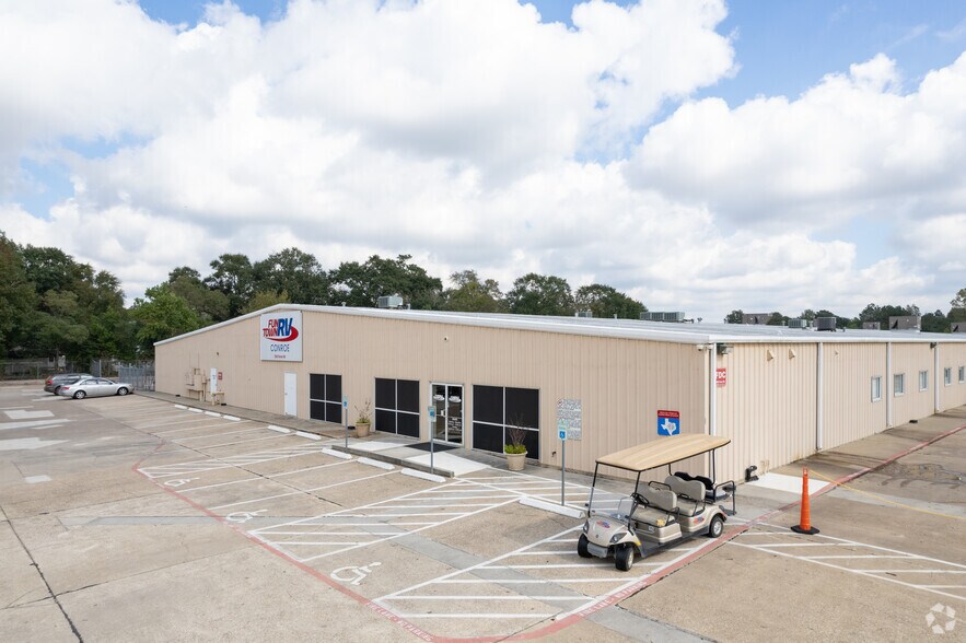 1505 Porter Rd, Conroe, TX for sale - Primary Photo - Image 1 of 1