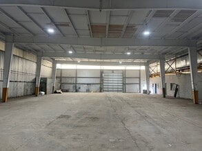 5137 Indianapolis Blvd, East Chicago, IN for lease Building Photo- Image 1 of 1