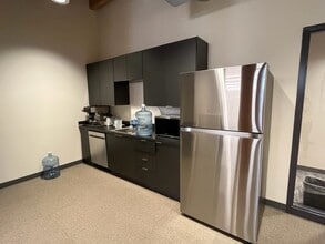 1816 Walnut St, Kansas City, MO for sale Interior Photo- Image 2 of 20