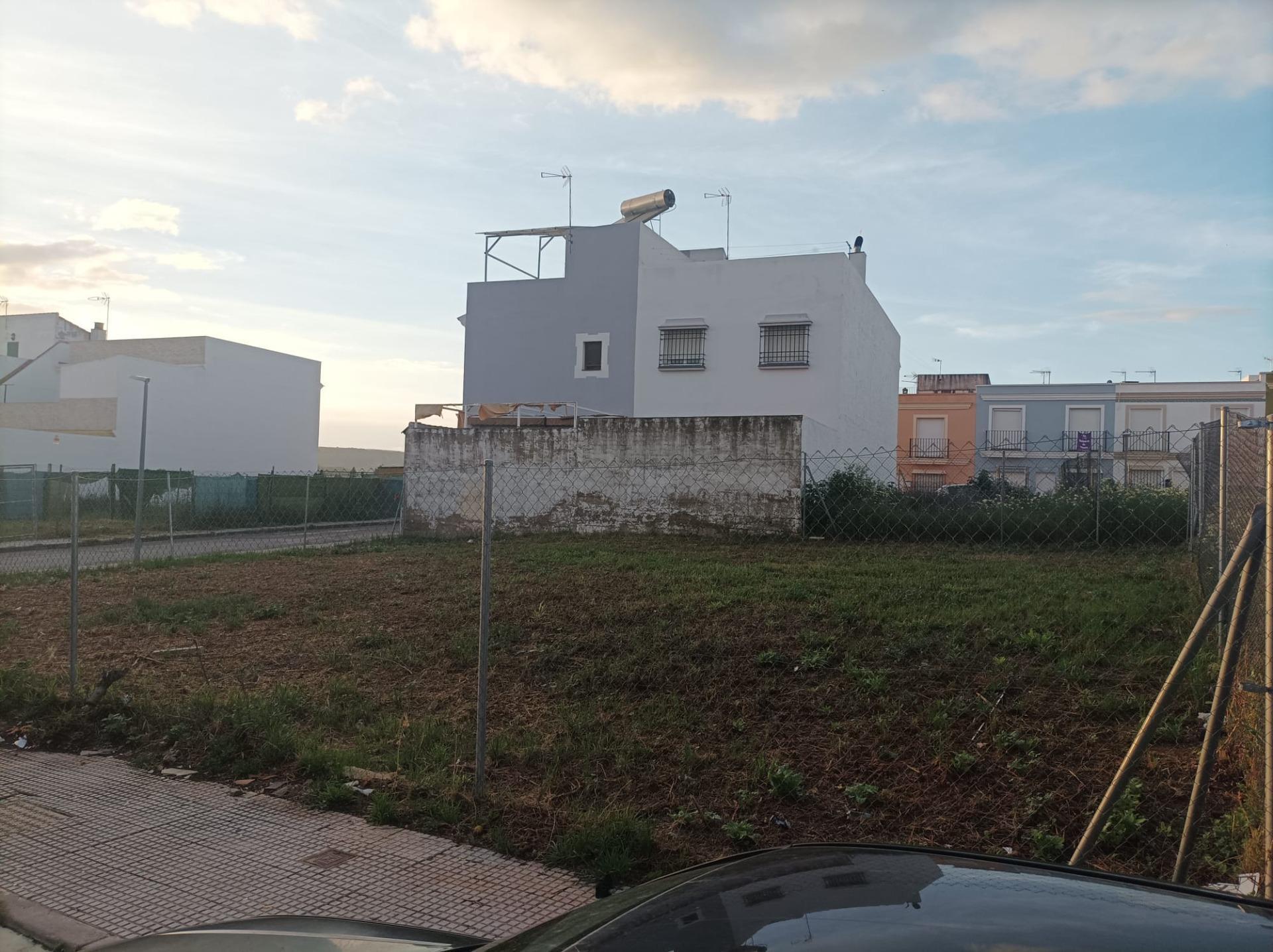 Land in Cantillana, Sevilla for sale Building Photo- Image 1 of 8