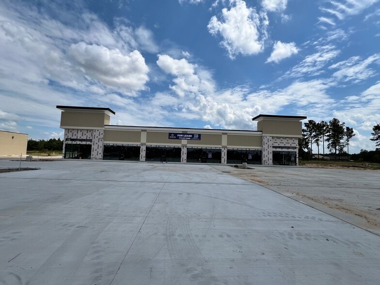 11545 Plum Grove rd, Cleveland, TX for lease - Building Photo - Image 3 of 3