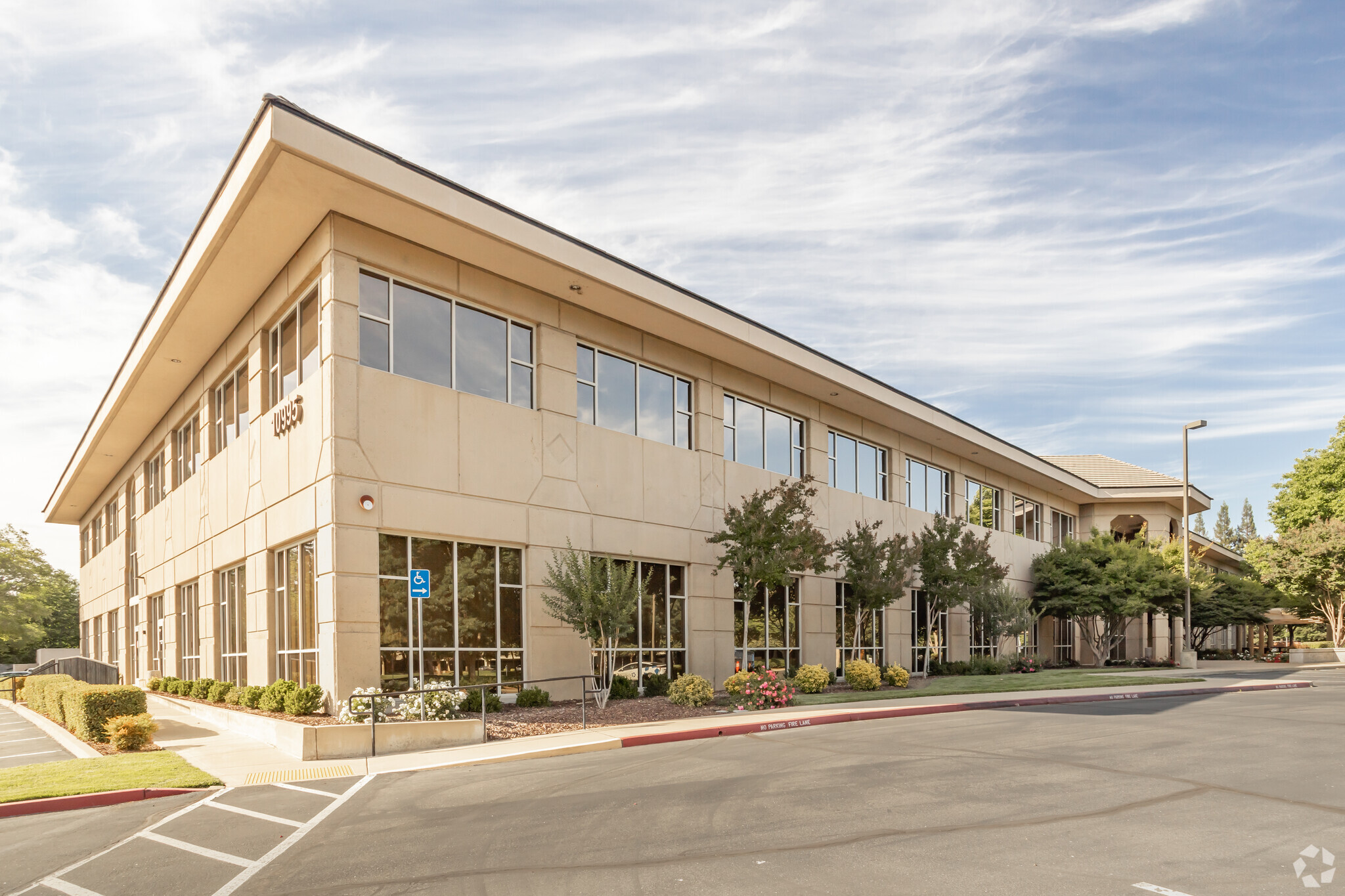 10995 Gold Center Dr, Rancho Cordova, CA for lease Building Photo- Image 1 of 10