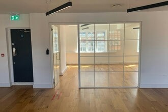 465 Brixton Rd, London for lease Interior Photo- Image 1 of 3