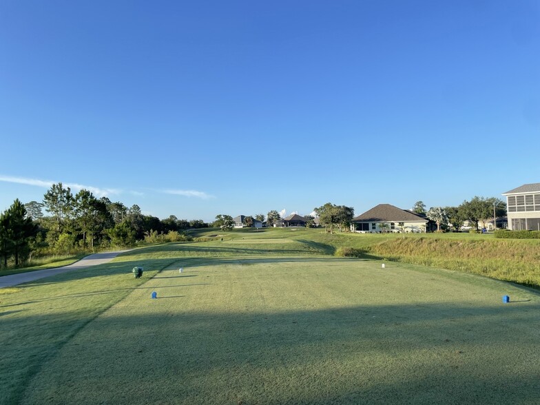 4100 Carter Creek Dr, Avon Park, FL for sale - Building Photo - Image 3 of 9