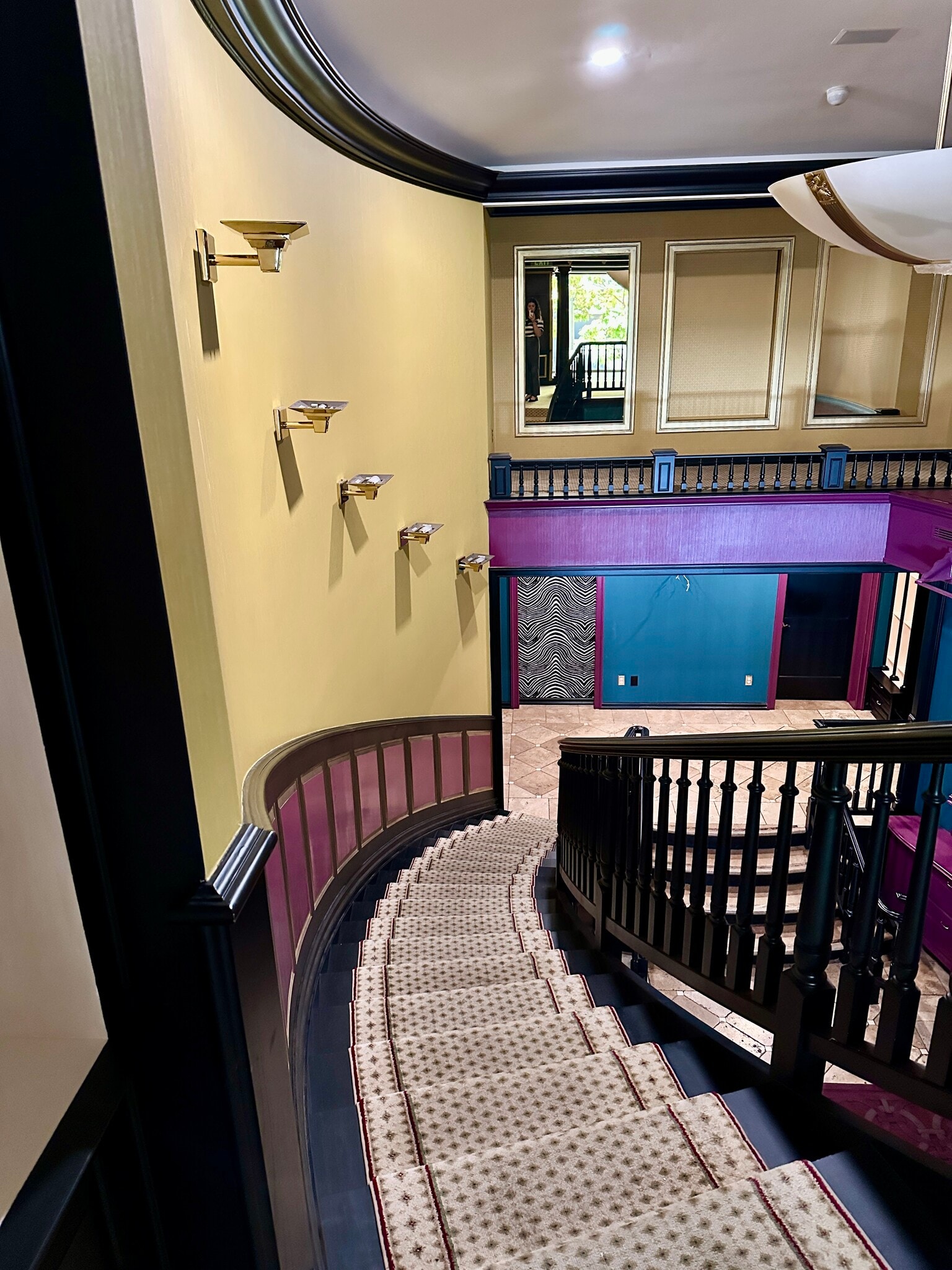 9625-9647 Brighton Way, Beverly Hills, CA for lease Building Photo- Image 1 of 7