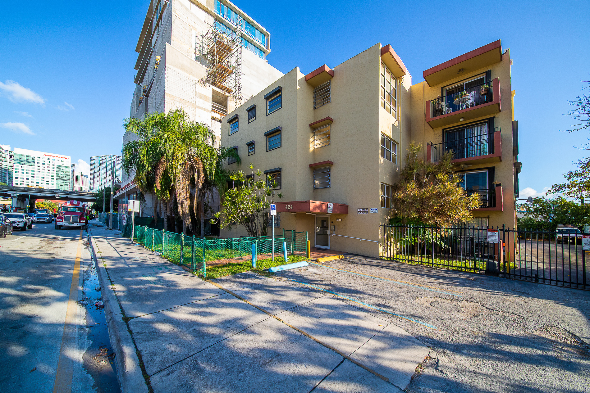 424 SW 7th St, Miami, FL for sale Primary Photo- Image 1 of 1