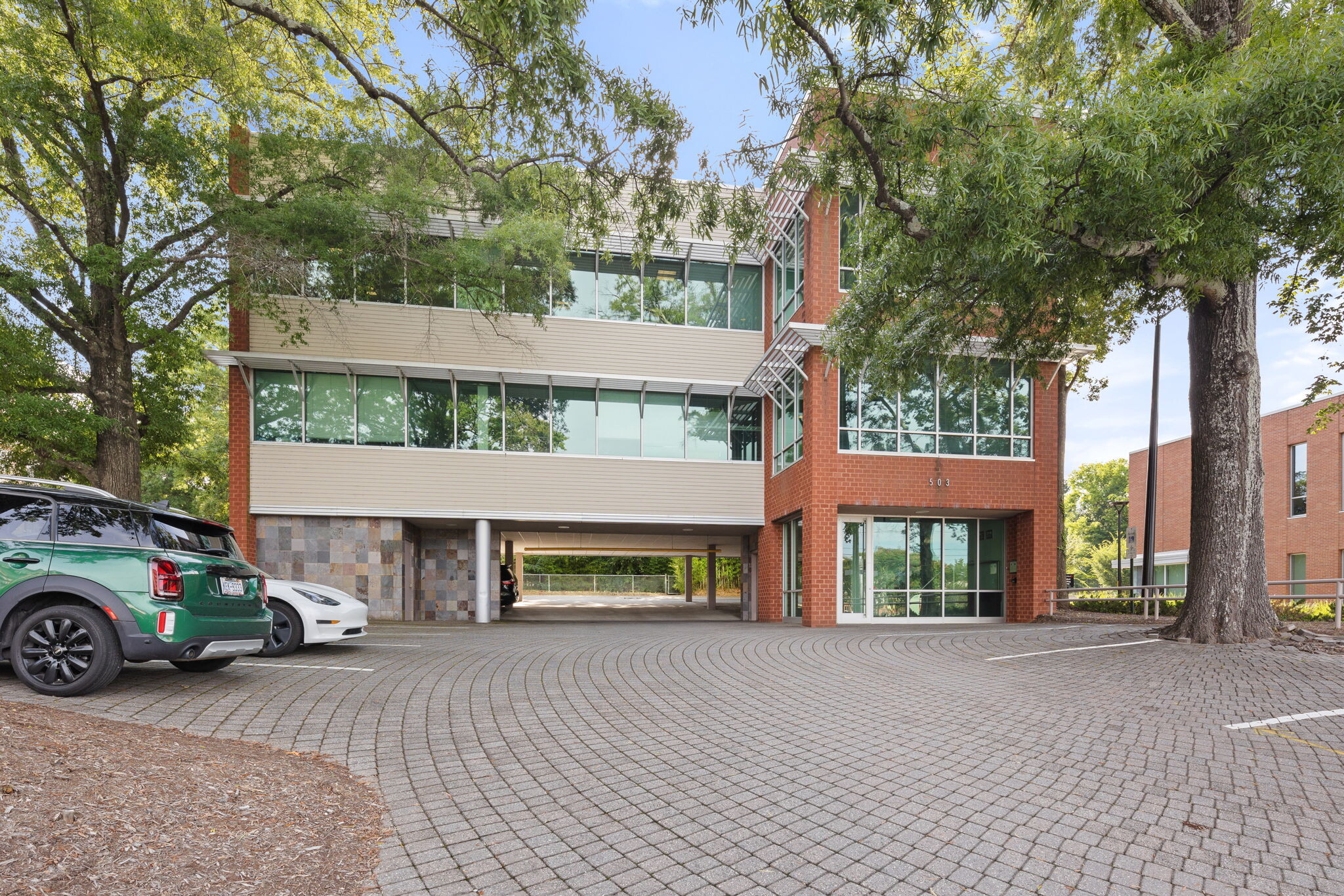 503 Oberlin Rd, Raleigh, NC for sale Building Photo- Image 1 of 10