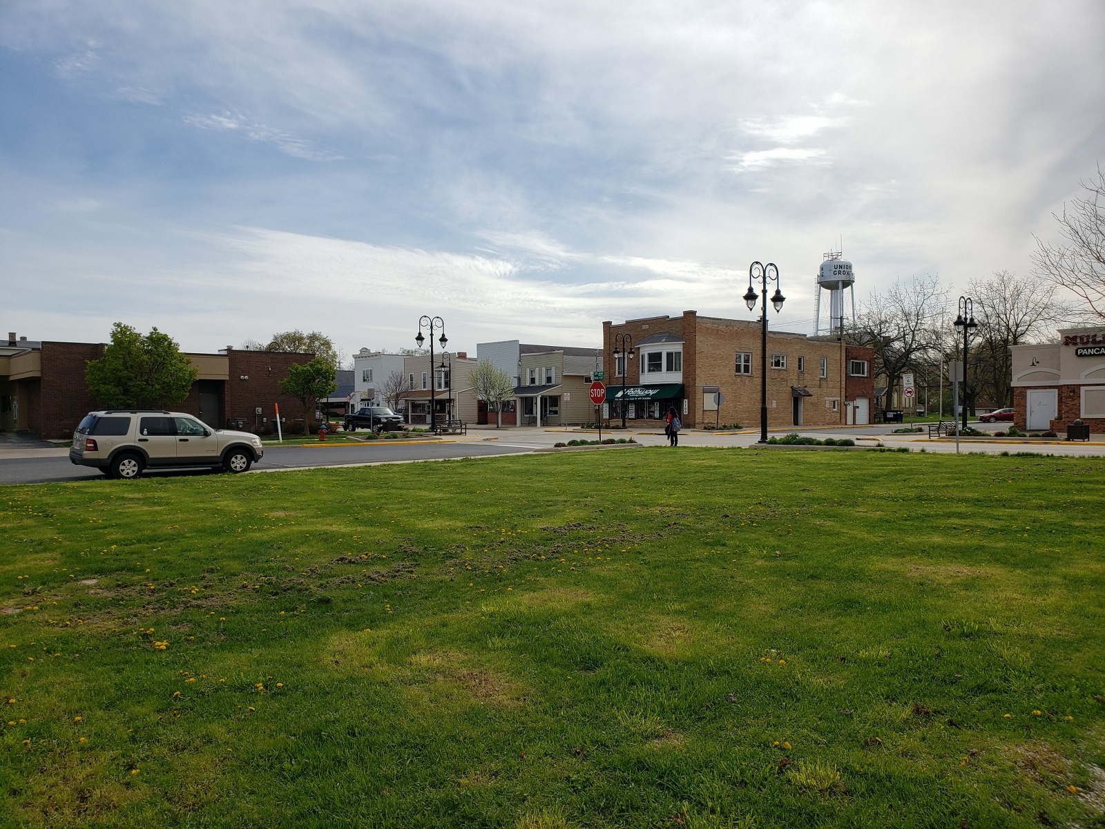 1035 Main St, Union Grove, WI for sale Primary Photo- Image 1 of 1