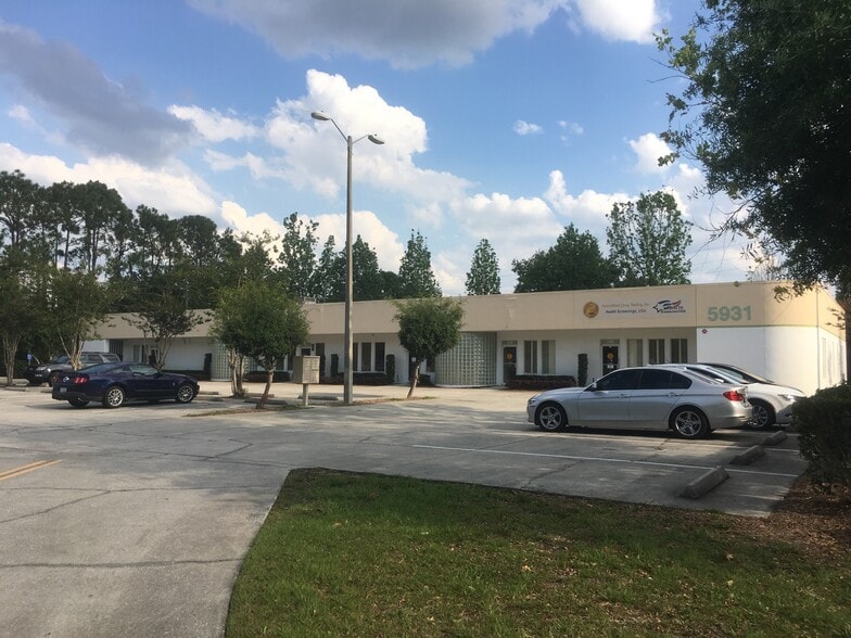 5931 Brick Ct, Winter Park, FL for lease - Building Photo - Image 1 of 2