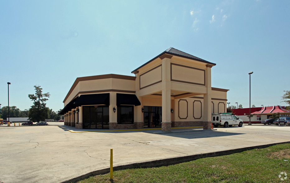 10404 Coursey Blvd, Baton Rouge, LA for sale - Primary Photo - Image 1 of 1