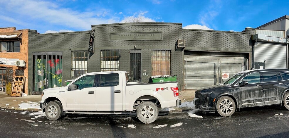 299 24th St, Brooklyn, NY for lease - Building Photo - Image 1 of 5