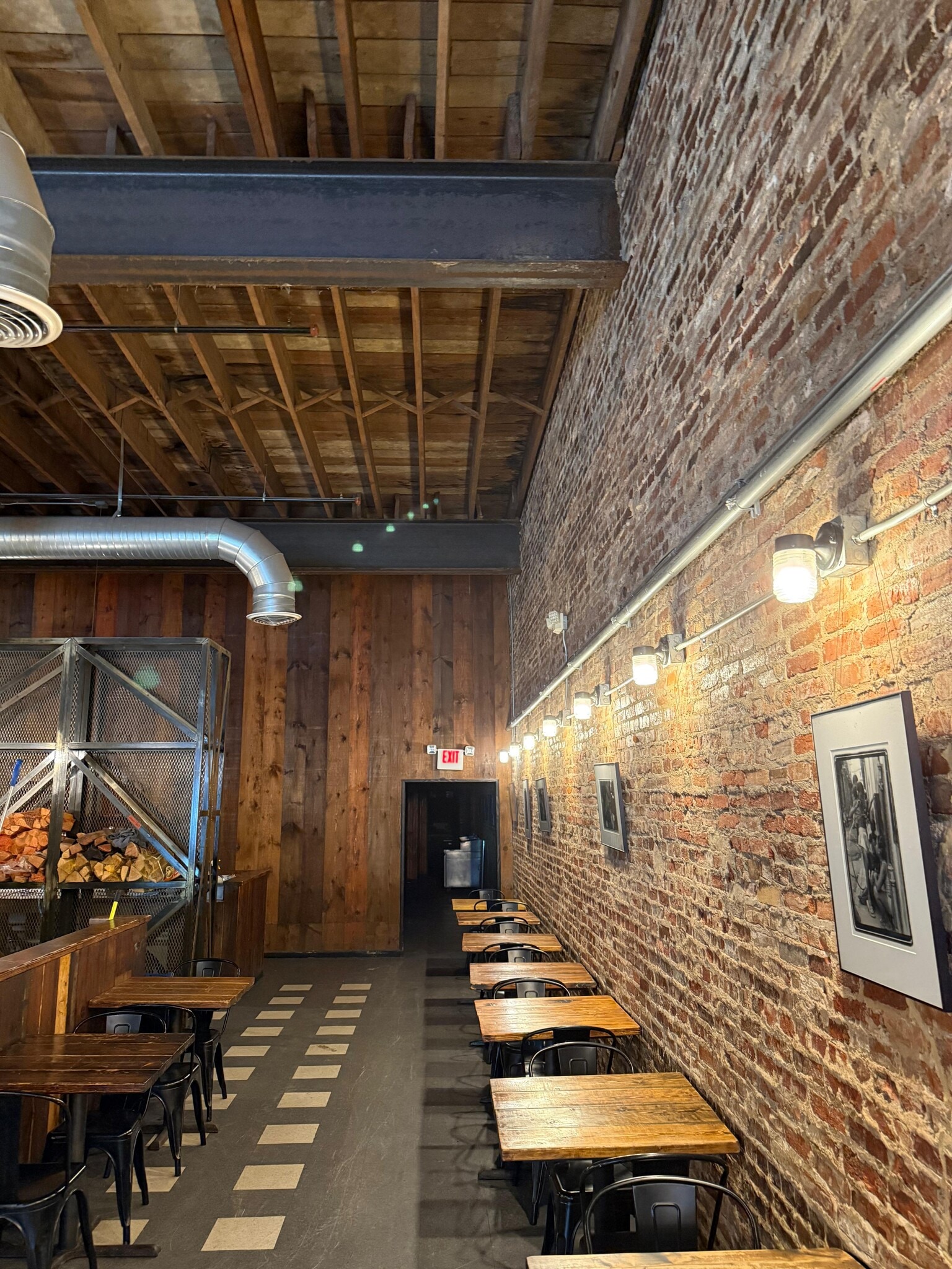 3535 Chestnut Ave, Baltimore, MD for lease Interior Photo- Image 1 of 7