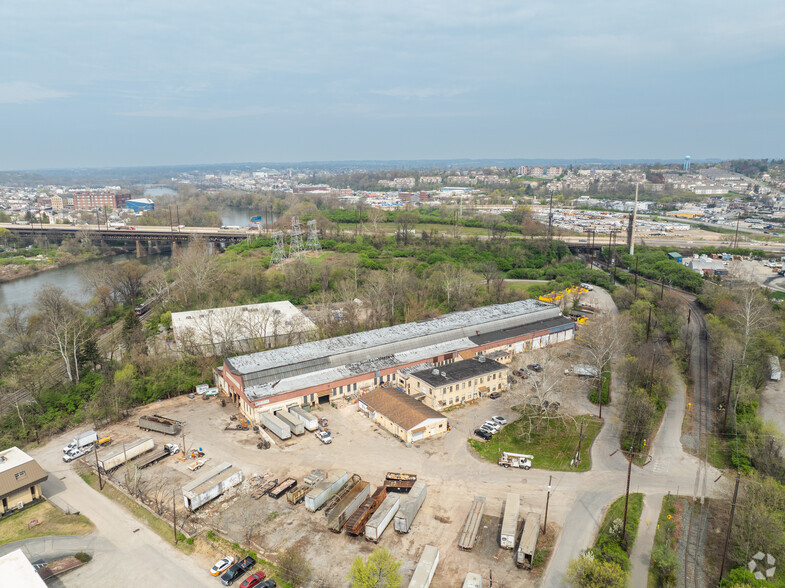 1304 Conshohocken Rd, Conshohocken, PA for lease - Aerial - Image 1 of 5