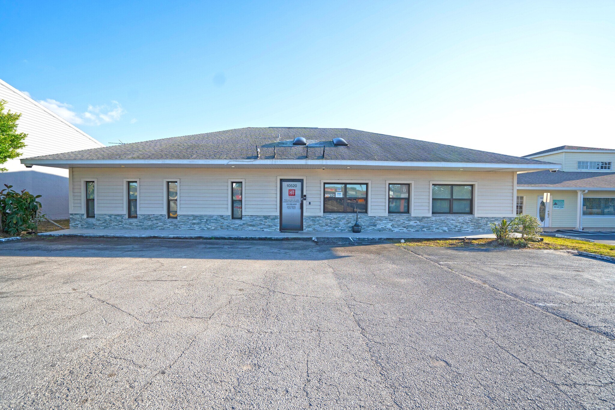 10520 Spring Hill Dr, Spring Hill, FL for sale Building Photo- Image 1 of 1