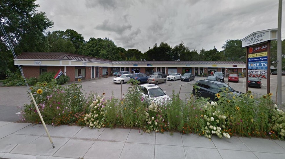 49 Beach St, Westerly, RI for sale - Building Photo - Image 1 of 1